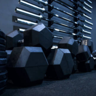 Dumbbells for Beginners: A Complete Guide to Start Strength Training