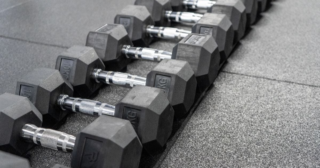 Rusting and Corrosion: Why Singapore’s Humidity Makes Dumbbell Selection Important for Home Gyms